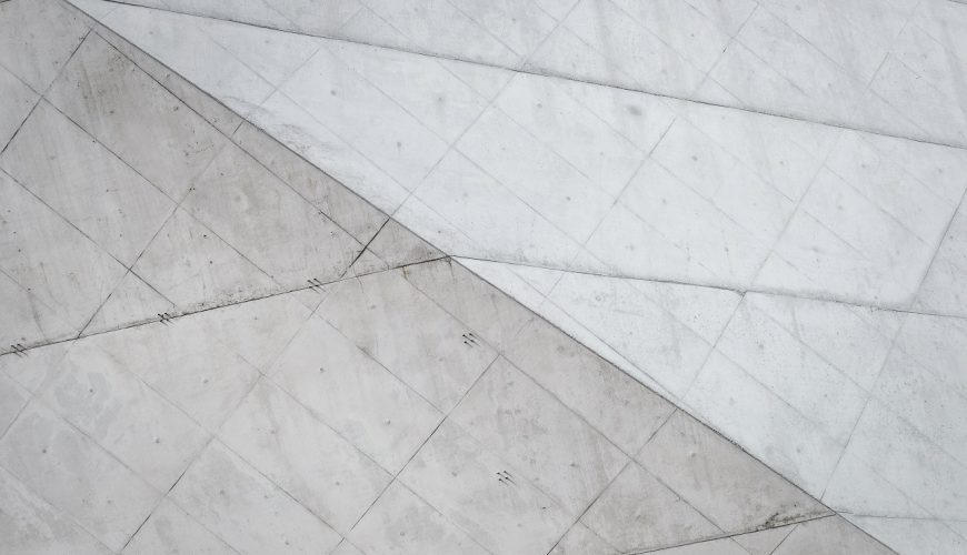 What concrete should be used on the fence?